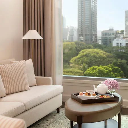 Oriental Residence Bangkok Room photo