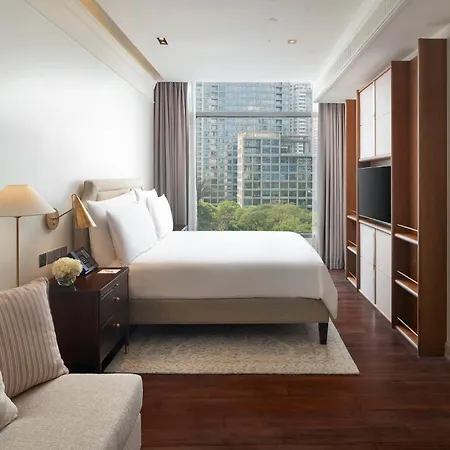 Oriental Residence Bangkok Room photo